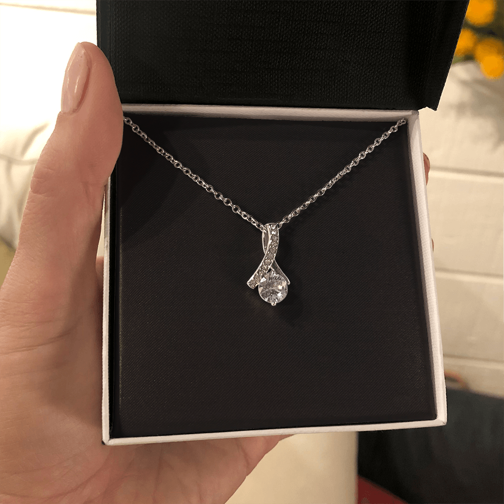 To My Wife, Mom, Daughter - Alluring Beauty Necklace with a Luxury  Box - Gift For Anniversary, Birthday, Christmas or Valentine Day
