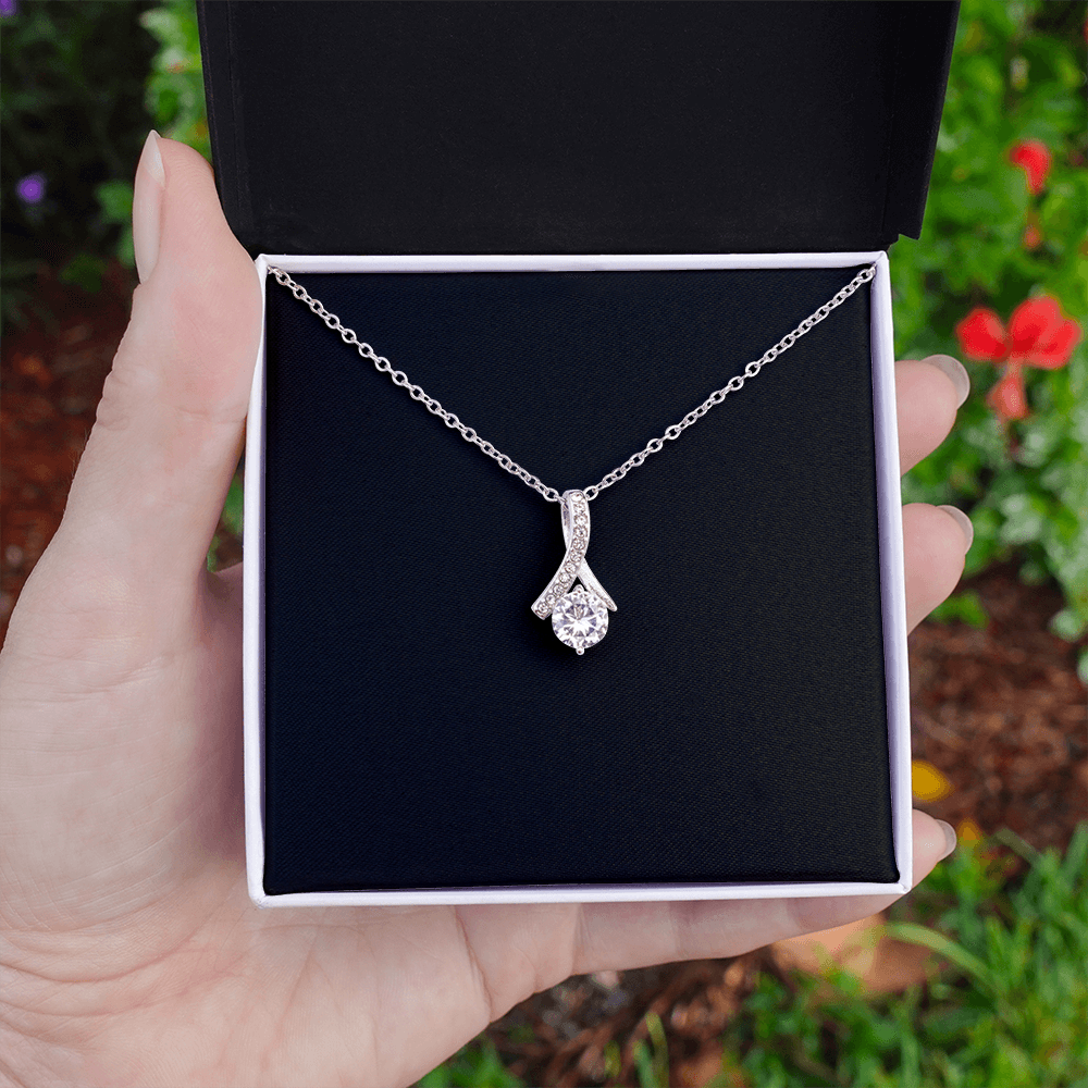To My Wife, Mom, Daughter - Alluring Beauty Necklace with a Luxury  Box - Gift For Anniversary, Birthday, Christmas or Valentine Day