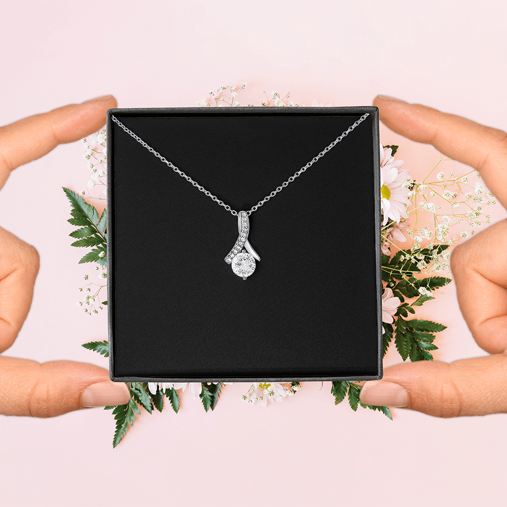 To My Wife, Mom, Daughter - Alluring Beauty Necklace with a Luxury  Box - Gift For Anniversary, Birthday, Christmas or Valentine Day