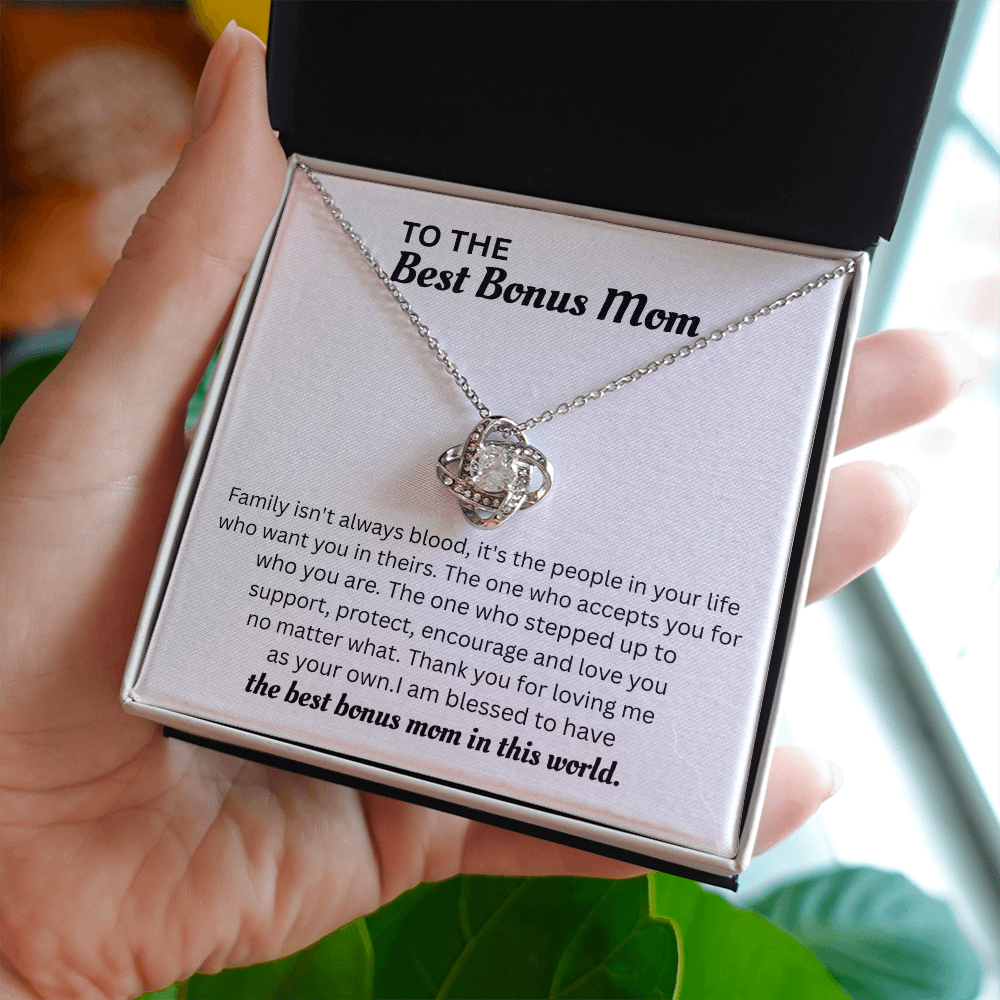 Gifts For Mom From Son Daughter | Loving Mother Necklace With Heartfelt Message & Lighted Box