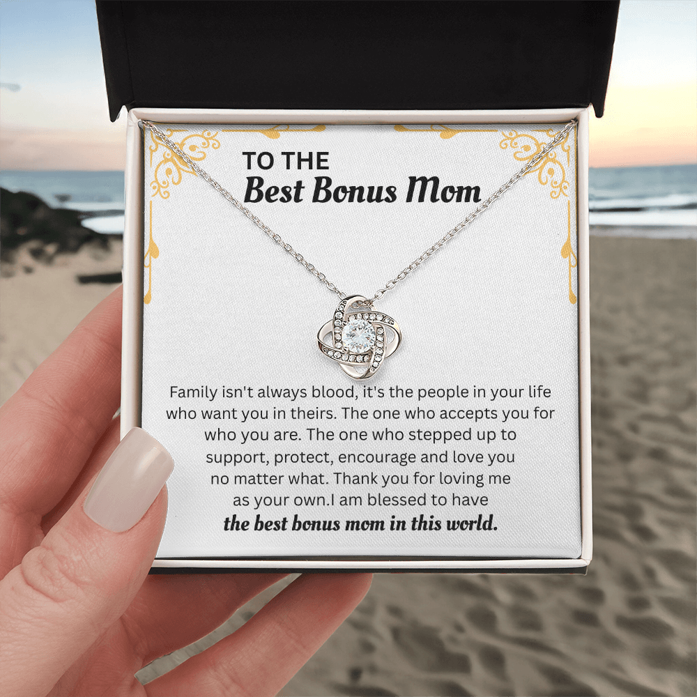 Mothers Day Gifts For Mom From Son Daughter - Loving Mother Necklace With Heartfelt Message & Lighted Box